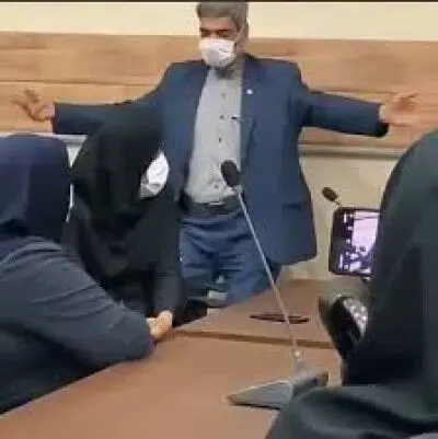 مدیرکل روابط عمومی پست ایران، خبر اخراج کارمندی را که ویدیوی رقصش منتشر شده بود، تکذیب کرد