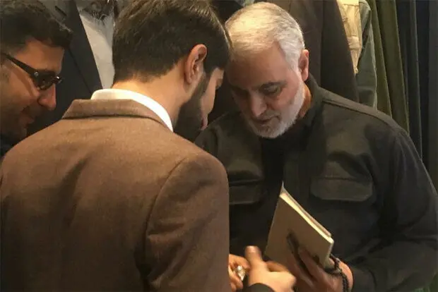 خواننده پاپی که از حاج قاسم انگشتر گرفت