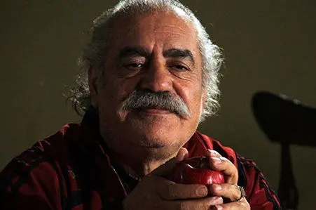 بهزاد فراهانی: برای دیدن ملک‌مطیعی از دیوار مدرسه پایین پریدم