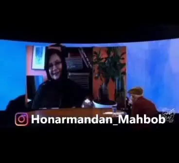 واکنش لعیا زنگنه به شنیدن اسم نیکی کریمی/ ویدئو