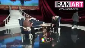 شوخی جنجالی اکبر عبدی با شریفی‌نیا/ گوشی‌اش را مریم برمی‌دارد!