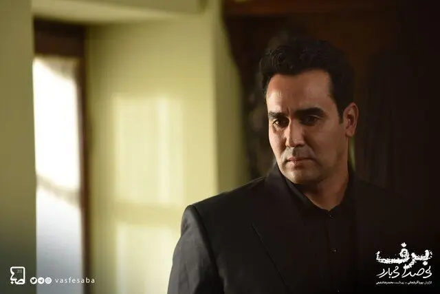 پوریا پورسرخ با فرهاد آئیش و الیکا عبدالرزاقی همبازی شد