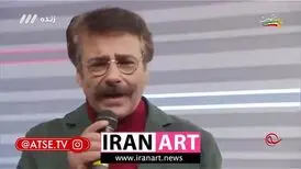 علیرضا افتخاری آهنگ "قدح" را در برنامه زنده خواند/ ویدئو