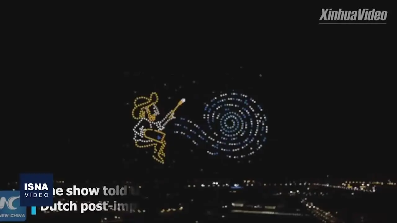 آثار "ون گوگ" در آسمان به نمایش درآمد/ ویدئو