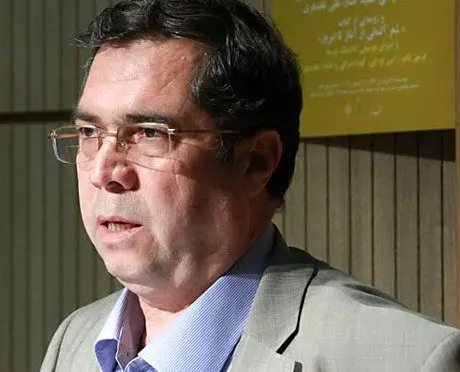 جدیدترین خبر از وضعیت علی ‌دهباشی پس از ابتلا به کرونا