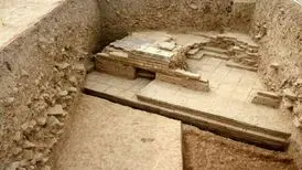 کشف دروازه کوروش در نزدیکی تخت جمشید