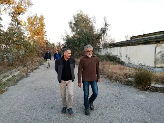 «رعد و برق» باز هم به آنتن نرسید!/ اندر حکایت ناباوری افخمی به کرونا