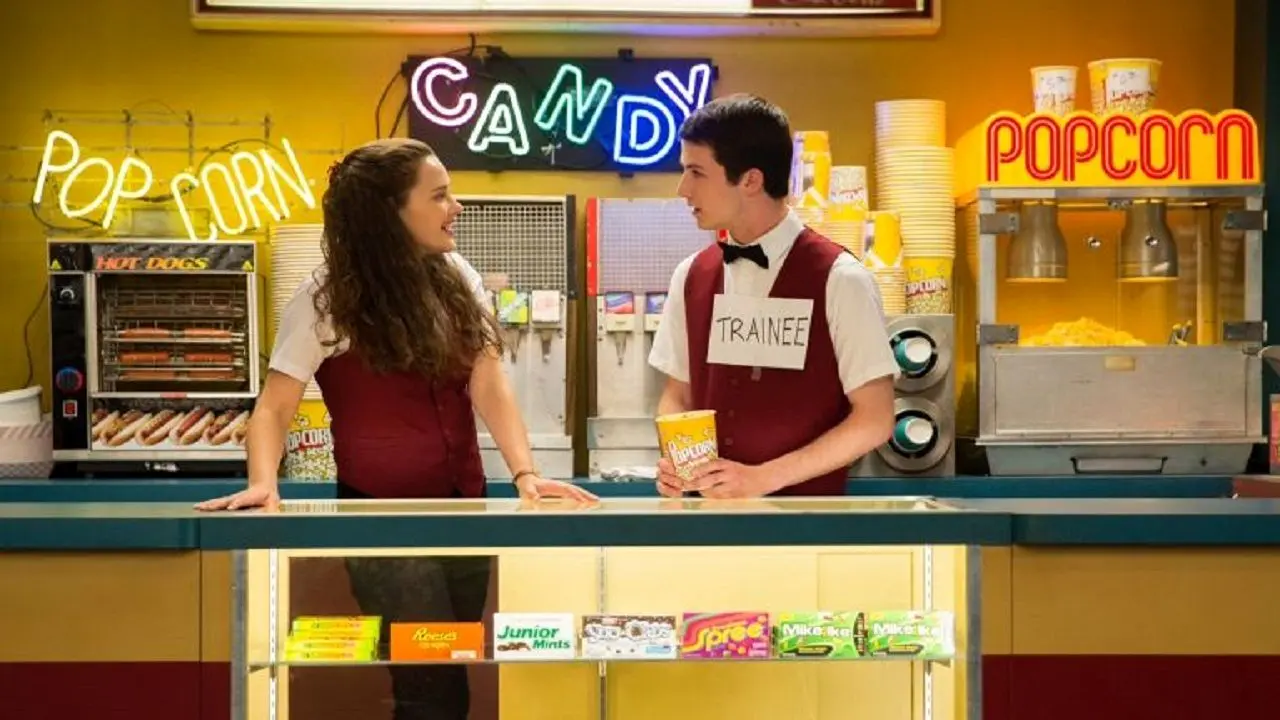 از مورچه پخته شده طعم‌دار تا گوشت خشک شده گوزن؛ خوراکی‌های عجیبی که در سینما‌های دنیا خورده می‌شوند