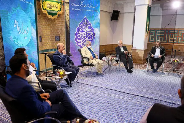 گزارش اشعار خوانده‌شده در شب شعر دیدار ماه