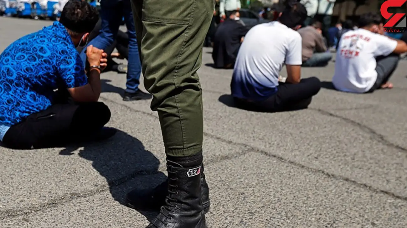 این سلبریتی از عکس های خصوصی زنان تهرانی پولدار شد