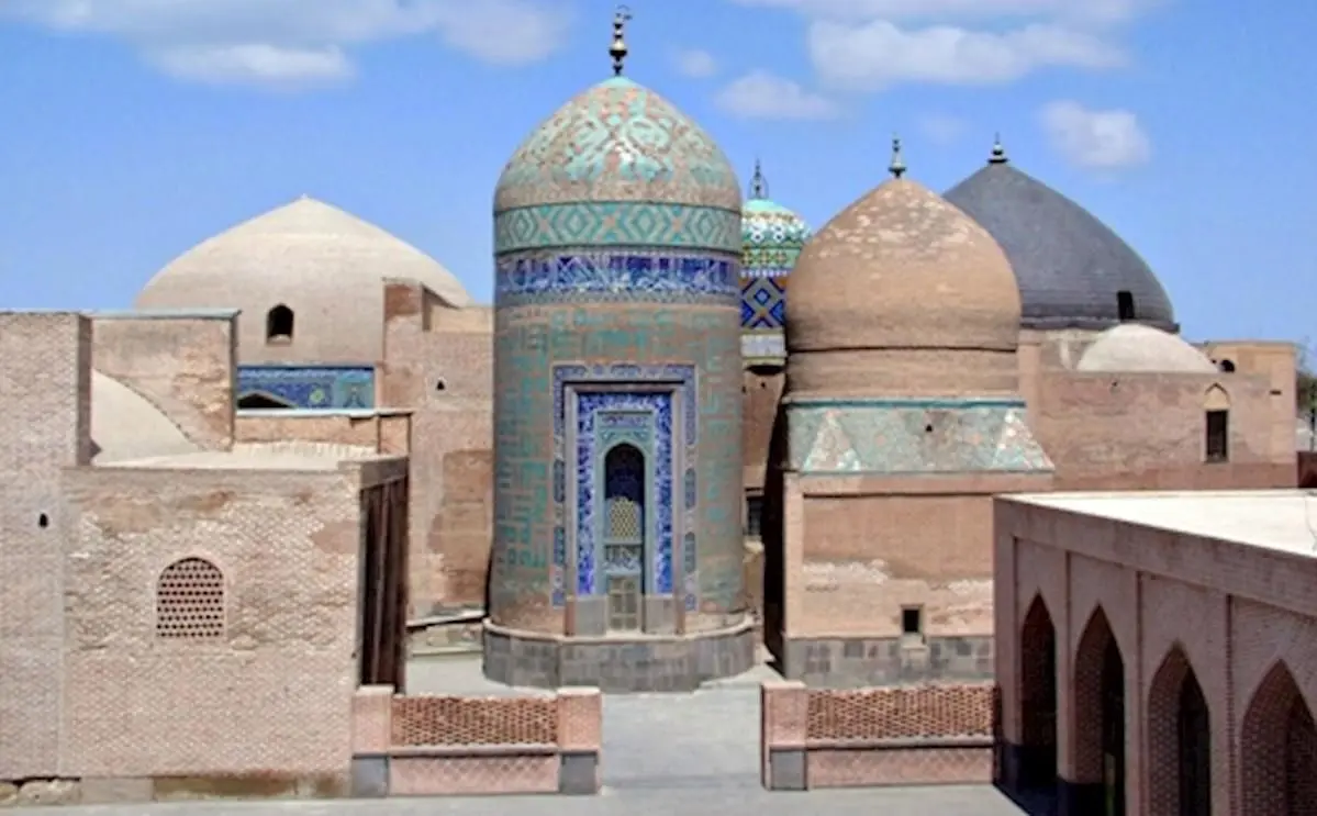 از قیام بابک خرمدین تا قحطی تبریز بعد از خروج دموکراتها/ آیا آذربایجانی‌ها نژاد ترکی دارند؟