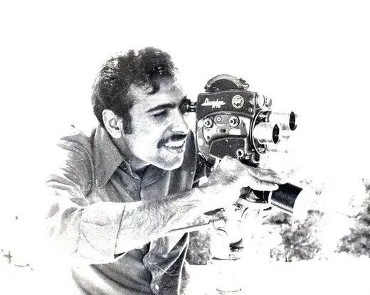 مصطفی اکبری درگذشت