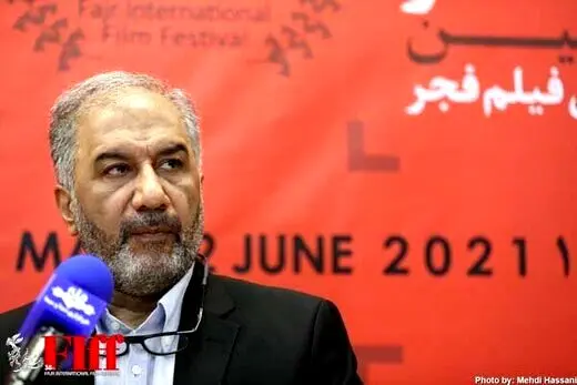 عسگرپور: مهمانی نمی‌دهیم، پل ارتباطی سینمای ایران و جهان هستیم