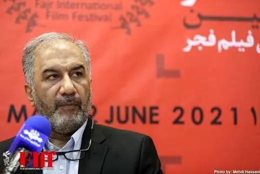 عسگرپور: مهمانی نمی‌دهیم، پل ارتباطی سینمای ایران و جهان هستیم