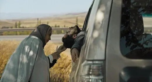 «جاده خاکی» پناه پناهی در جشنواره کن