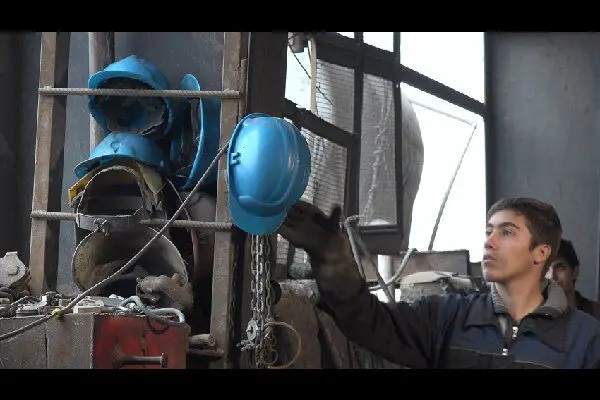 «مسیر معکوس» از جشنواره شانگهای ۲ جایزه گرفت