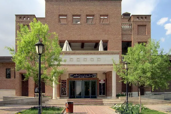 تعطیلی سه‌ روزه تماشاخانه ایرانشهر