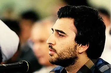 همه حرف‌ها درباره شعر غیرسیاسی دروغ و برای خام‌کردن‌مان هستند