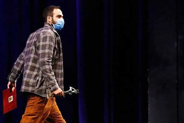 «تن‌ها» در تئاتر شهر جان می‌گیرد