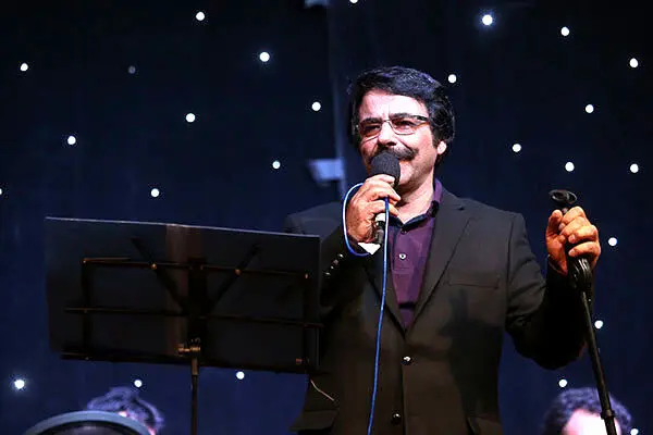 علیرضا افتخاری مجری می‌شود/ همکاری با تهیه‌کننده «دورهمی»