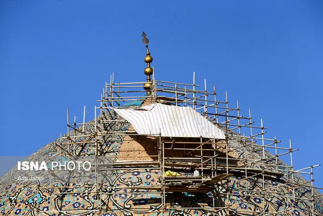 مرمت گنبد شیخ لطف الله و پرسش هایی که بی پاسخ ماند
