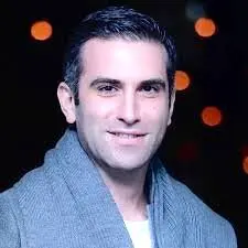 هوتن شکیبا در «ملاقات خصوصی»