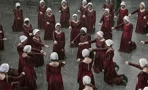 زنان در آخرالزمان چگونه لباس خواهند پوشید؟