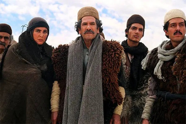 «جشن سربرون» به کمپ انگلیسی‌ها رسید/ تصاویر جدید از سریال الف سیما