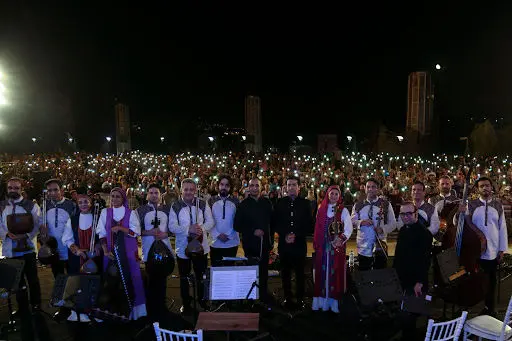 الان زمان توجه به کنسرت‌ خیابانی است