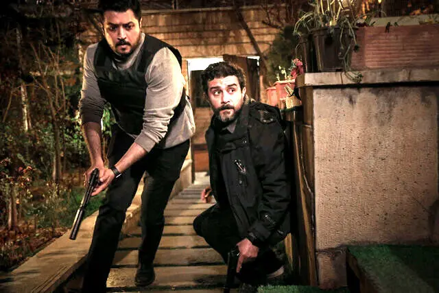 بازیگر «گاندو»: مردم می پرسند چگونه می توان مامور امنیتی شد!