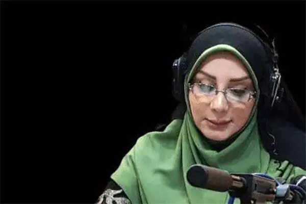 زمان خاکسپاری پیکر زنده یاد فرزانه معصومیان در قطعه هنرمندان