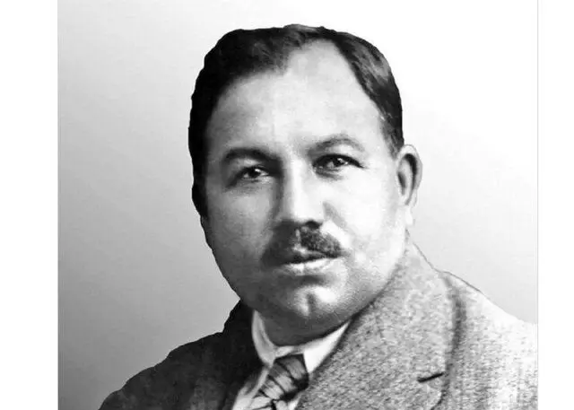 شاعر لب‌دوخته؛ حقیقت یا شایعه!
