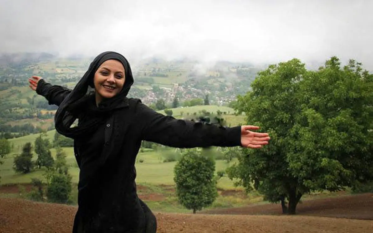 بازیگر زن مشهور بعد از 10سال به ایران بازگشت