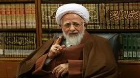 بردن آبروی افراد در روزنامه‌ها و این‌ها، نقد نیست، نقد باید عالمانه باشد و آبروی افراد حفظ شود
