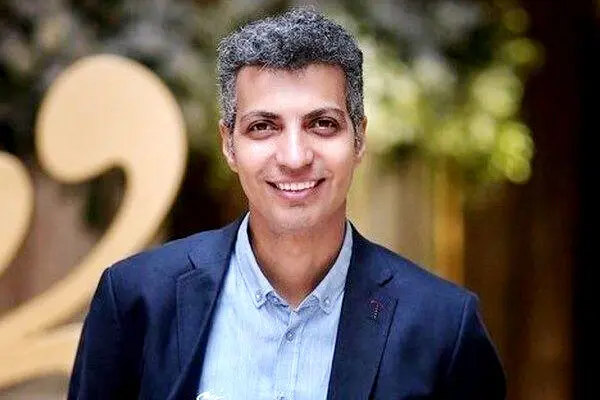 گفتگوی جالب عادل فردوسی پور با جان چمپیون، گزارشگر مشهور انگلیسی+ویدئو