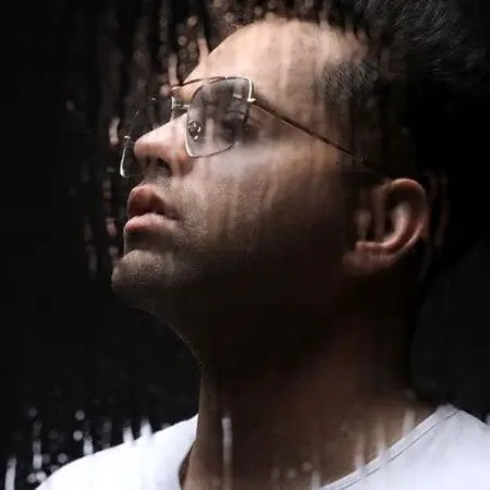 آهنگ «از عشق بگو» از رضا بهرام