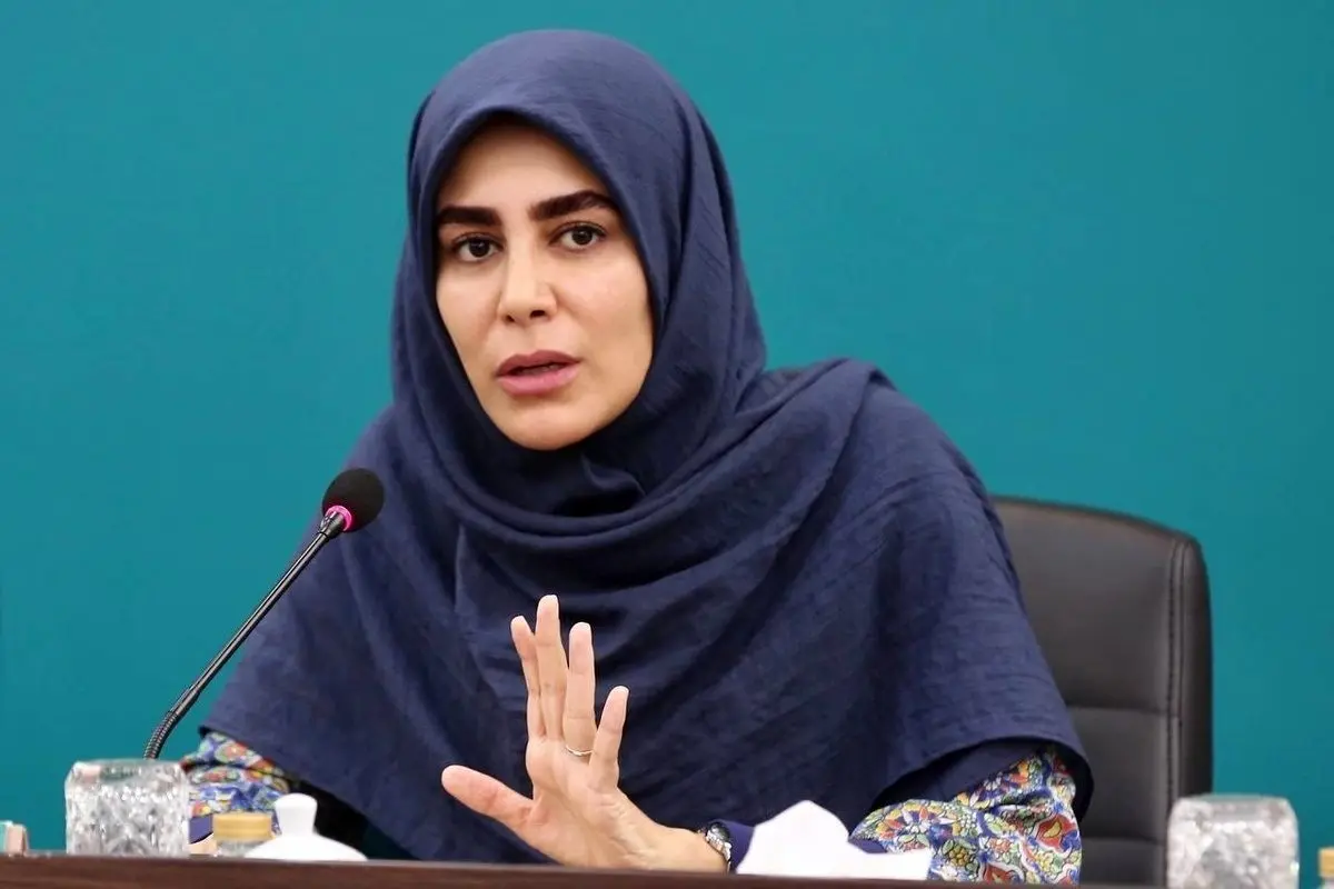 کیهان علیه معاون هنری وزیر ارشاد: نادره رضایی در کارش تخصص ندارد
