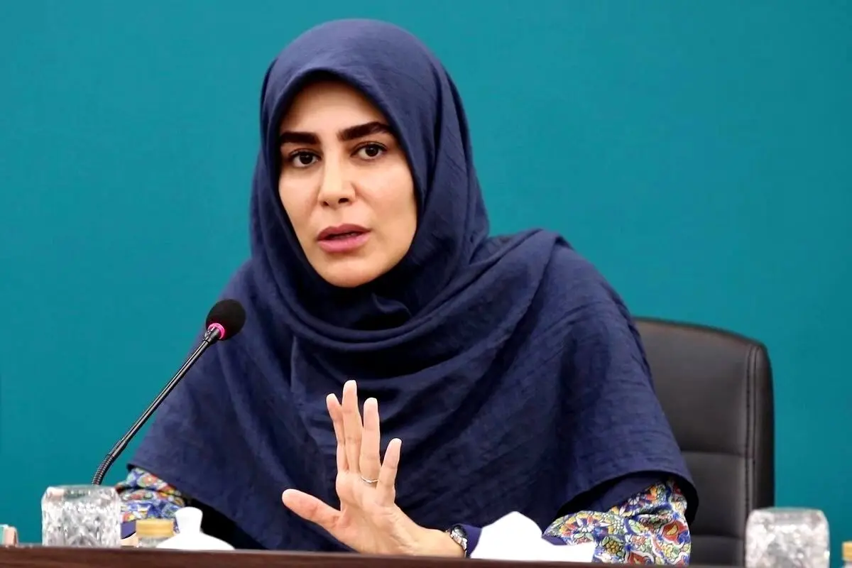 کیهان علیه معاون هنری وزیر ارشاد: نادره رضایی در کارش تخصص ندارد
