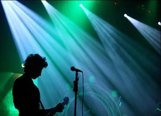 چرا برگزاری کنسرت در تهران ممنوع است و در تبریز و کرج بلامانع؟