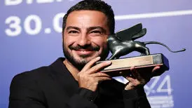 بیوگرافی نوید محمدزاده و استایل های مدرن‌اش/ پاشای جنگل آسفالت در واقعیت پلنگ به تن