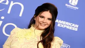 عکس عجیب و شوکه‌کننده خانم خواننده در اینستاگرام
