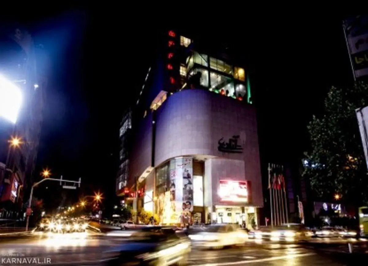 باز هم رکوردِ فروش در سینمای ایران شکسته شد/ گیشه‌ی روز جمعه، این بار در آستانه‌ی ده میلیارد تومان
