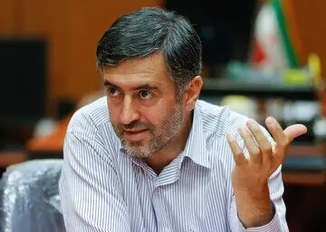 ادعای جنجالی عبدالله گنجی درباره بازداشت خبرنگاران
