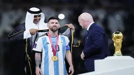 لباسی که بر تن مسی پوشاندند
