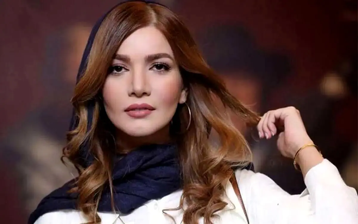بیوگرافی و عکس های شخصی متین ستوده بازیگر نقش ترانه «سریال لیسانسه ها»