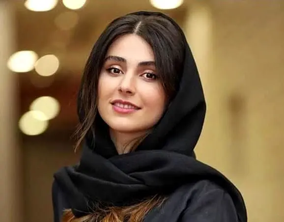 لاله مرزبان: حتی نظرات منفی و بد و بیراه مخاطب اهمیت دارد