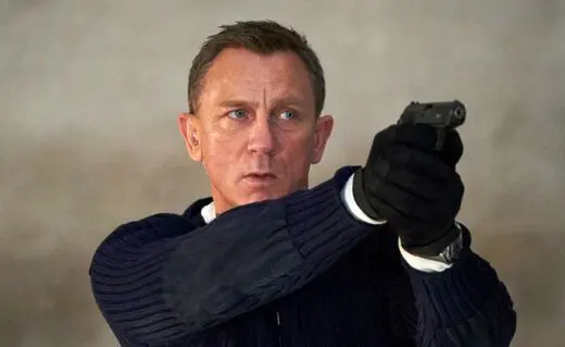 جیمز باند ستاره‌دار شد