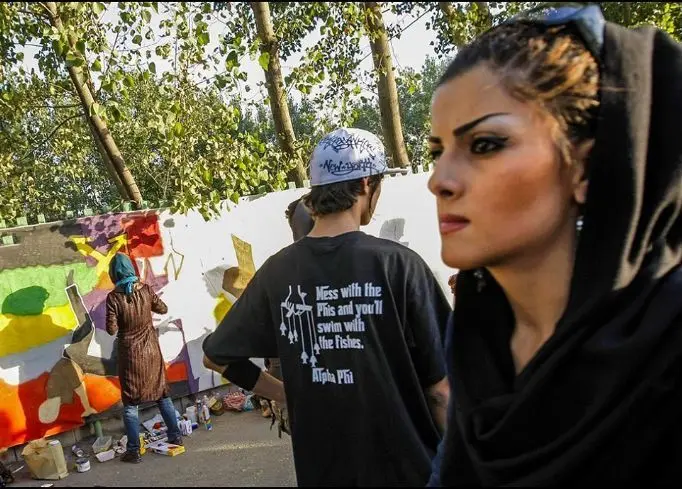 عکس‌های نوستالژیک از دهه ۵۰ و ۸۰ را ببینید
