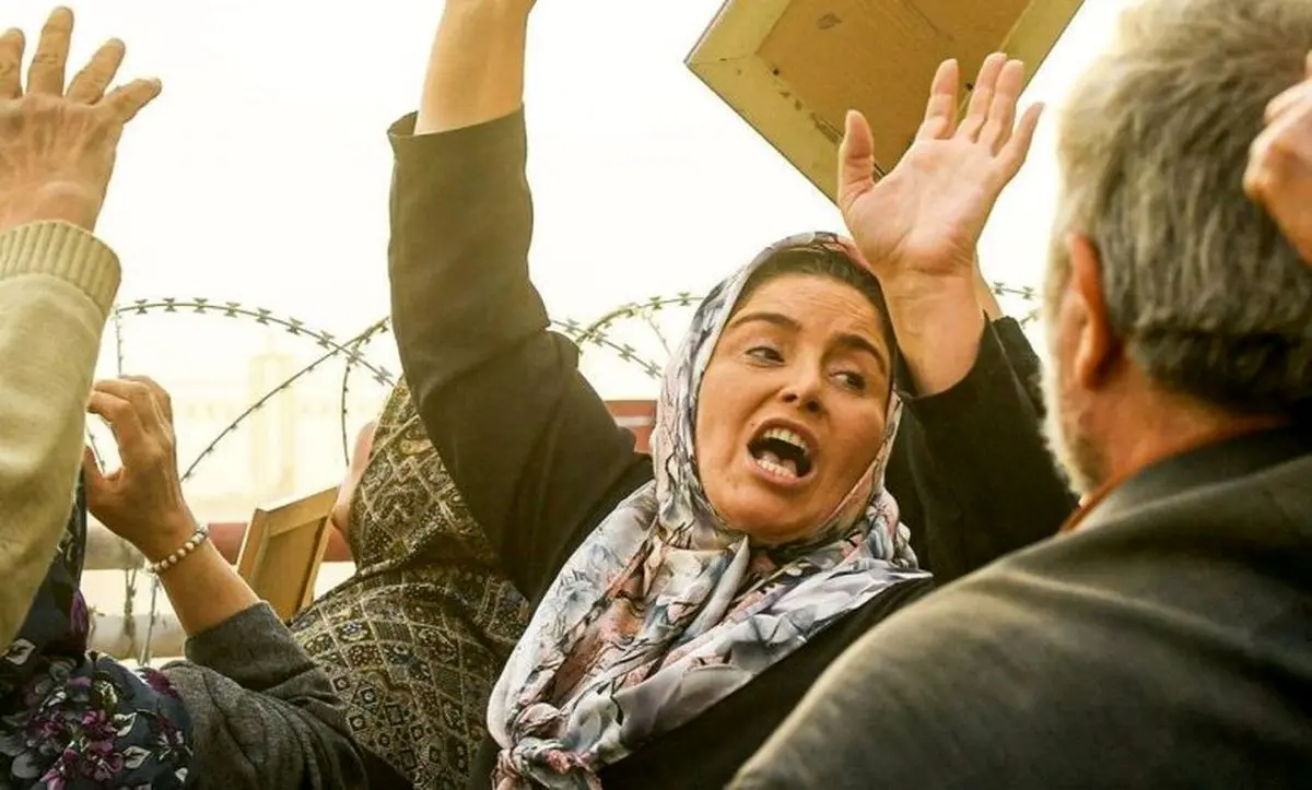 ‍وحشت‌آفرینی در خیابان به بهانه اکران یک فیلم
