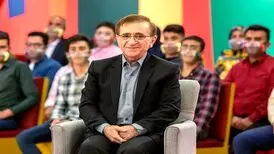 ببینید | جملات قصار جناب خان؛ شوخی جناب خان با دکتر انوشه در خندوانه